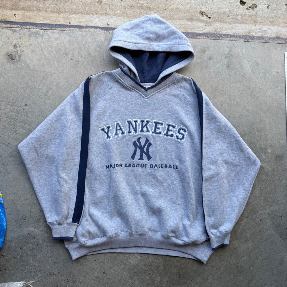 Vintage Lee Sport New York Yankees Hoodie Gray Navy Blue MLB Sweatshirt Large